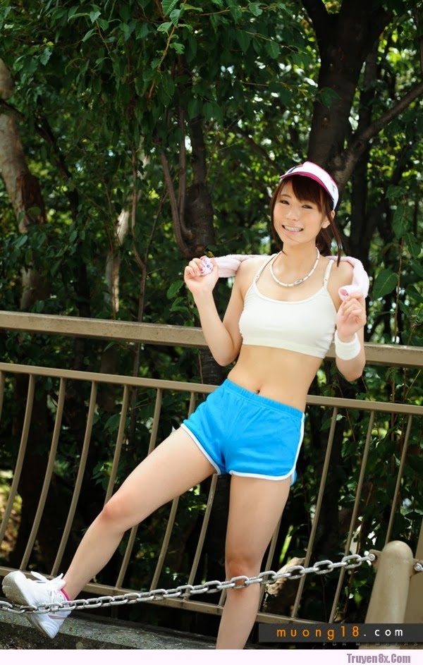 Bộ ảnh sex địt nhau với em gái Nhật - goc4x.sextgem.com
